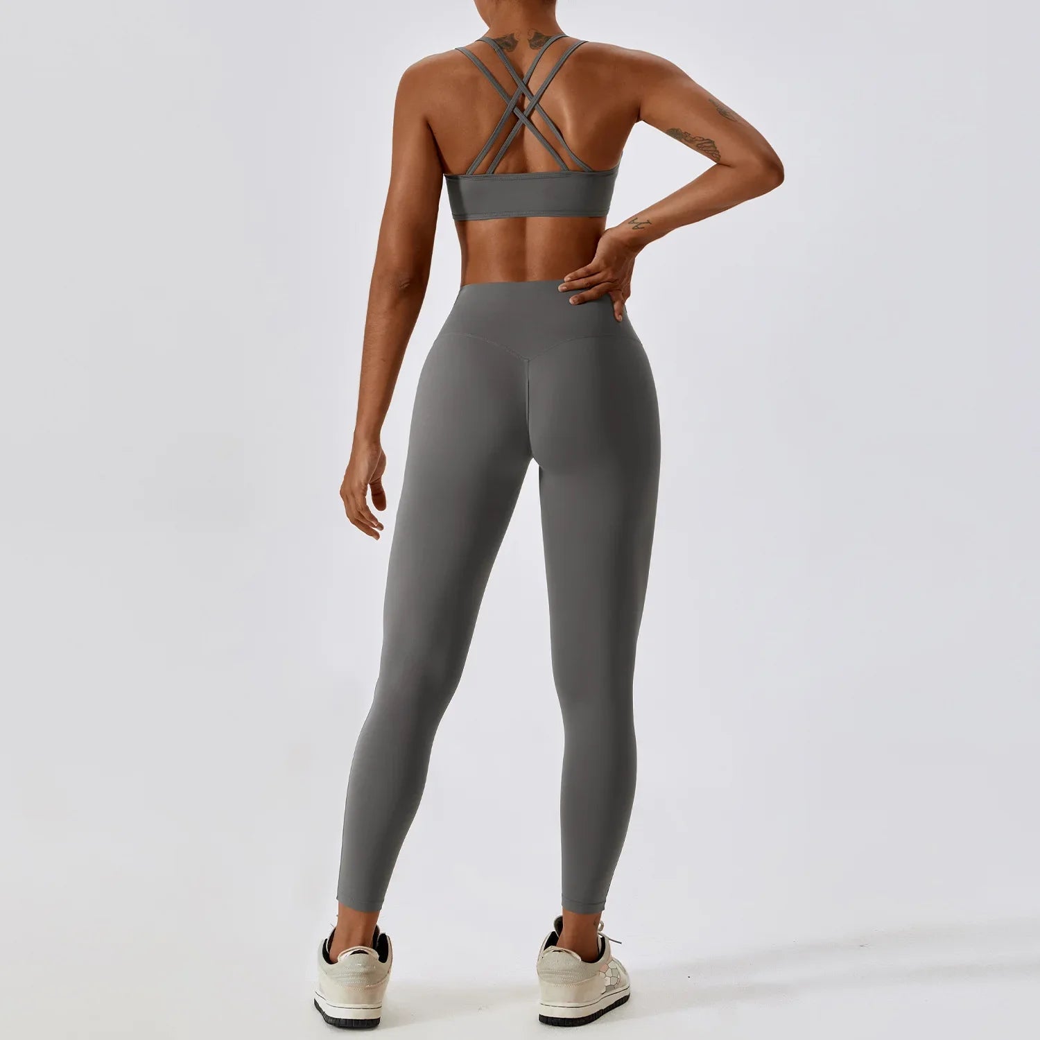 Mena set